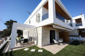 Kiki Villas